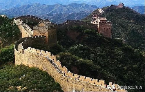 现实主义诗人有哪些_现实主义诗歌的代表人物