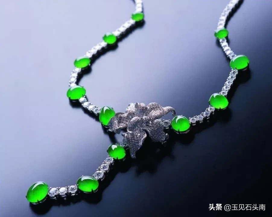 形容项链的漂亮的句子_项链情话最暖心短句