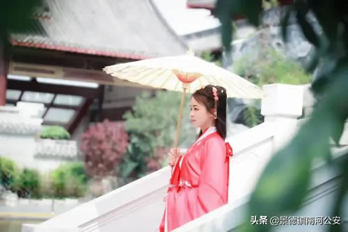 诗经爱情名句经典语录_关于爱情的唯美短句