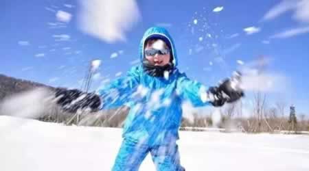 下雪孩子开心的句子