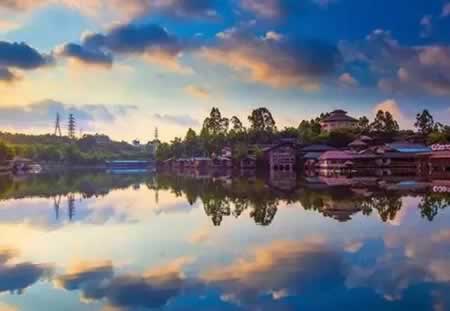 描写山水的诗句