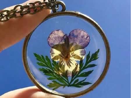 ľ