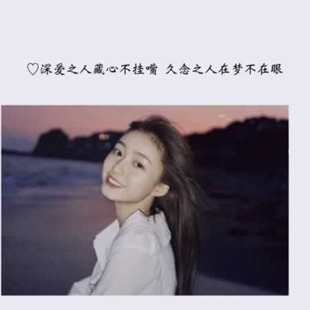 黰