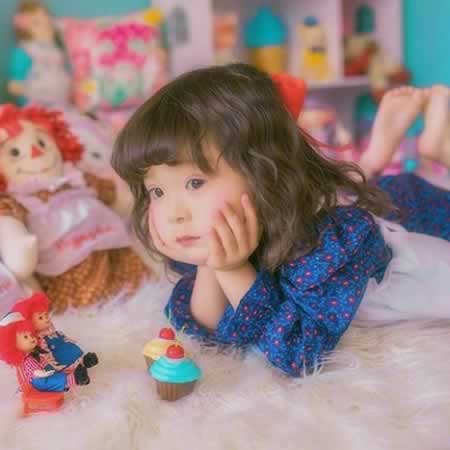 小孩笑的开心的句子