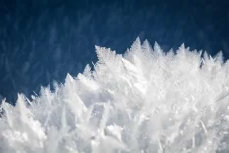有关下雪的说说唯美